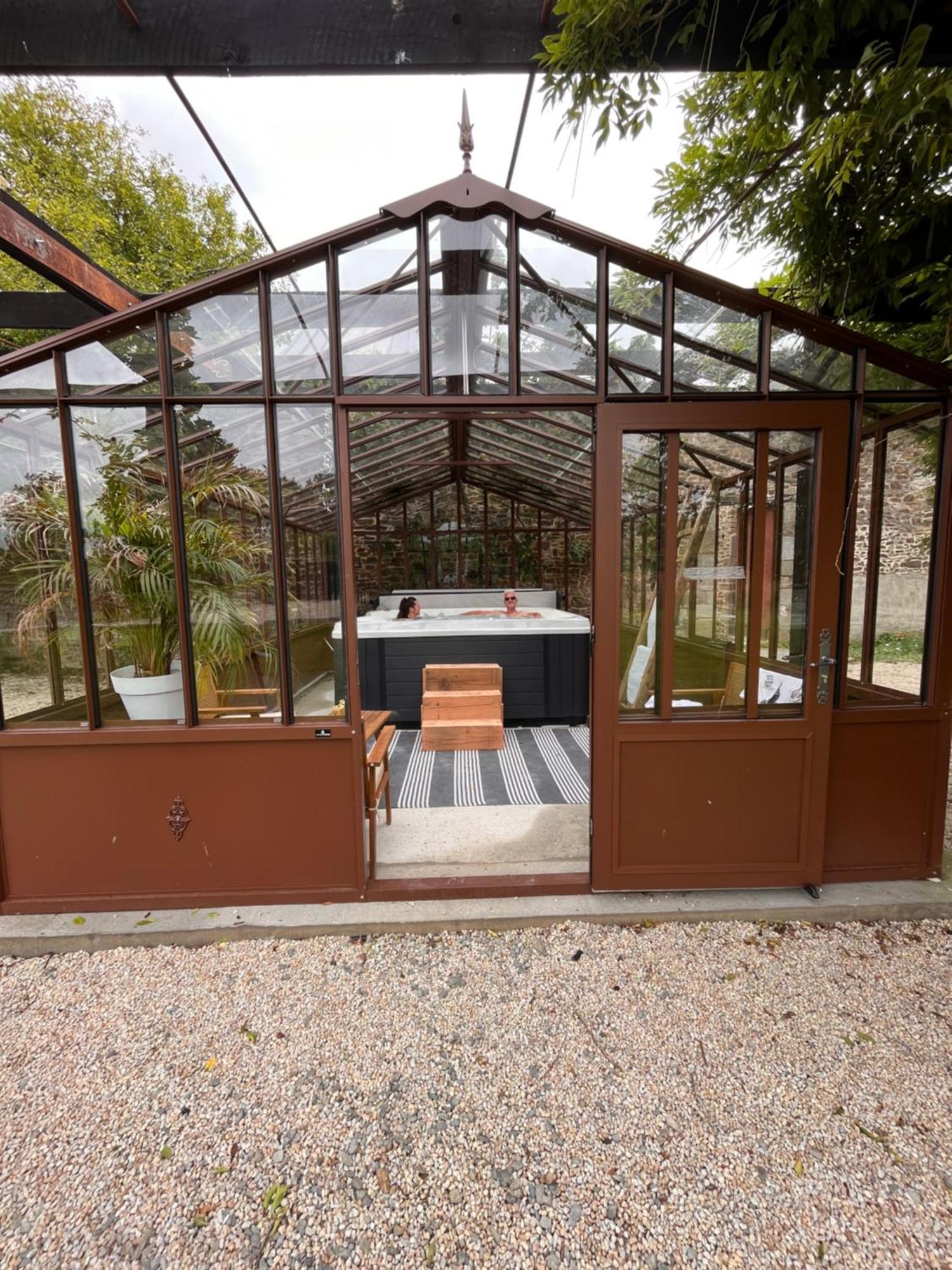 Domaine Du Tertre Ychot Hotel Дол-де-Бретан Екстериор снимка