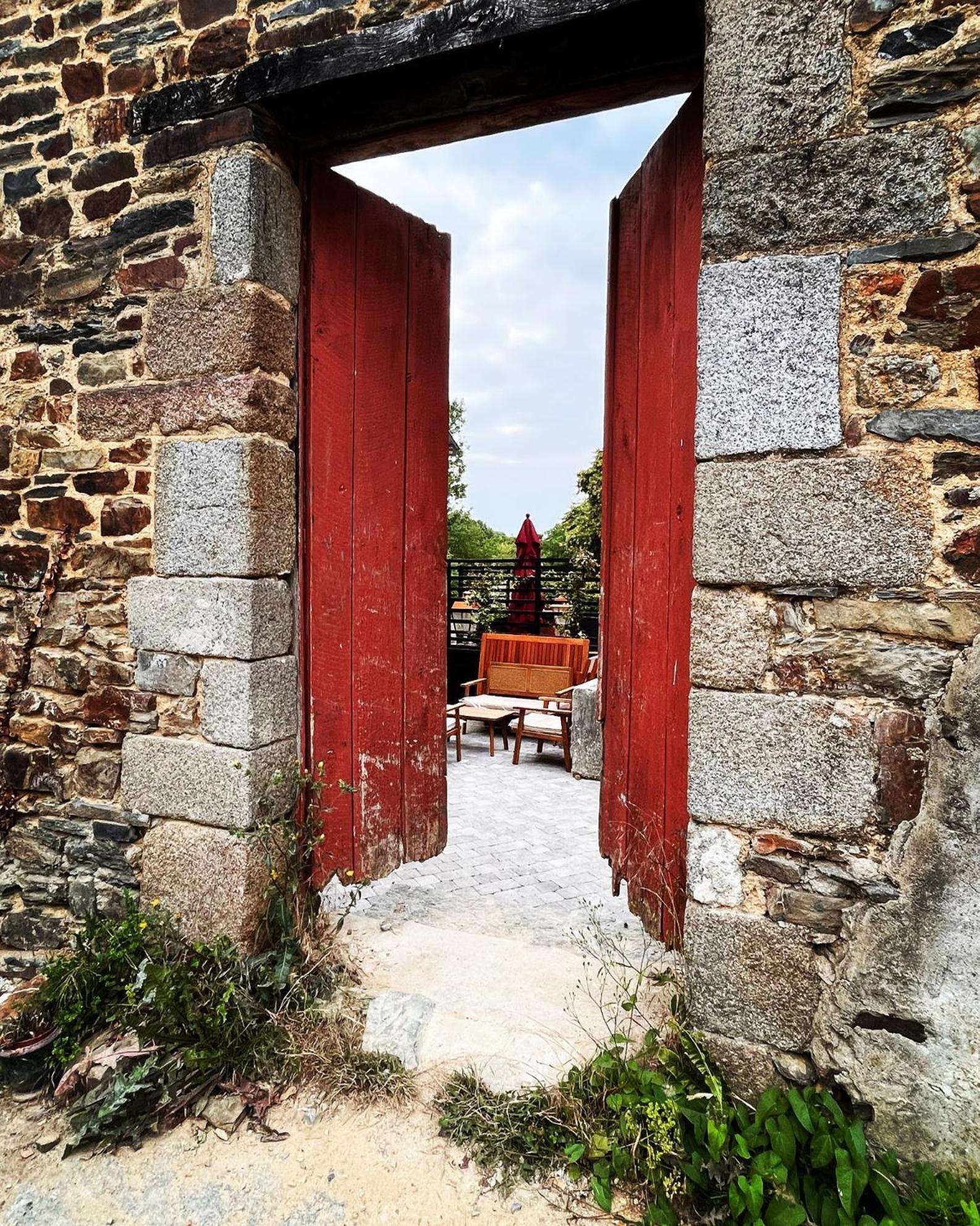 Domaine Du Tertre Ychot Hotel Дол-де-Бретан Екстериор снимка