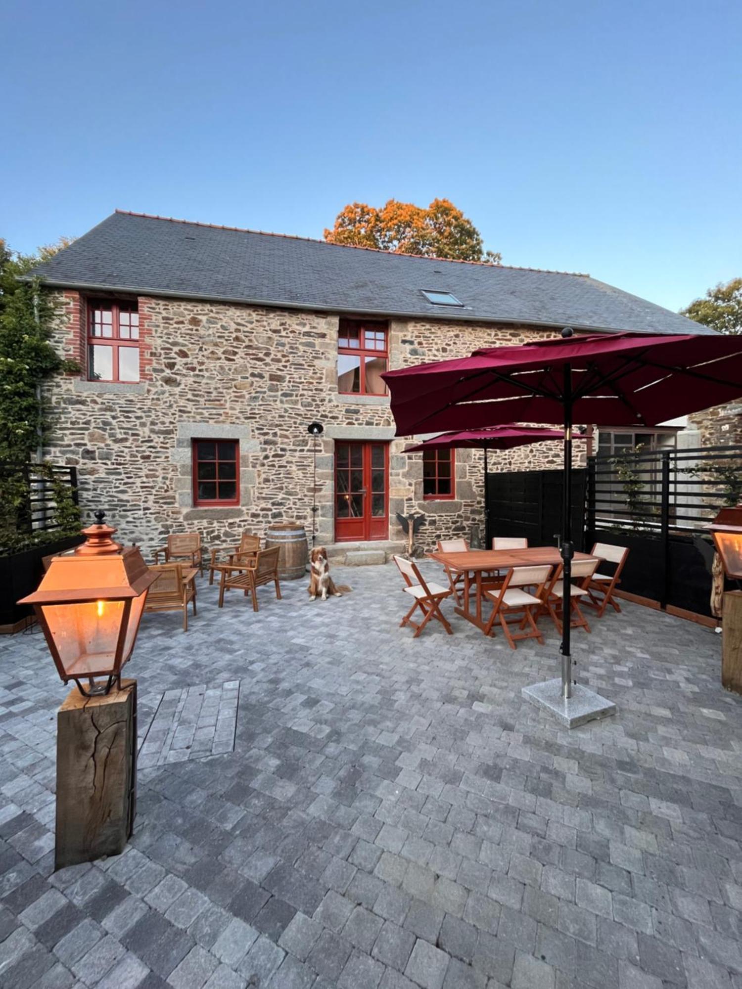 Domaine Du Tertre Ychot Hotel Дол-де-Бретан Екстериор снимка