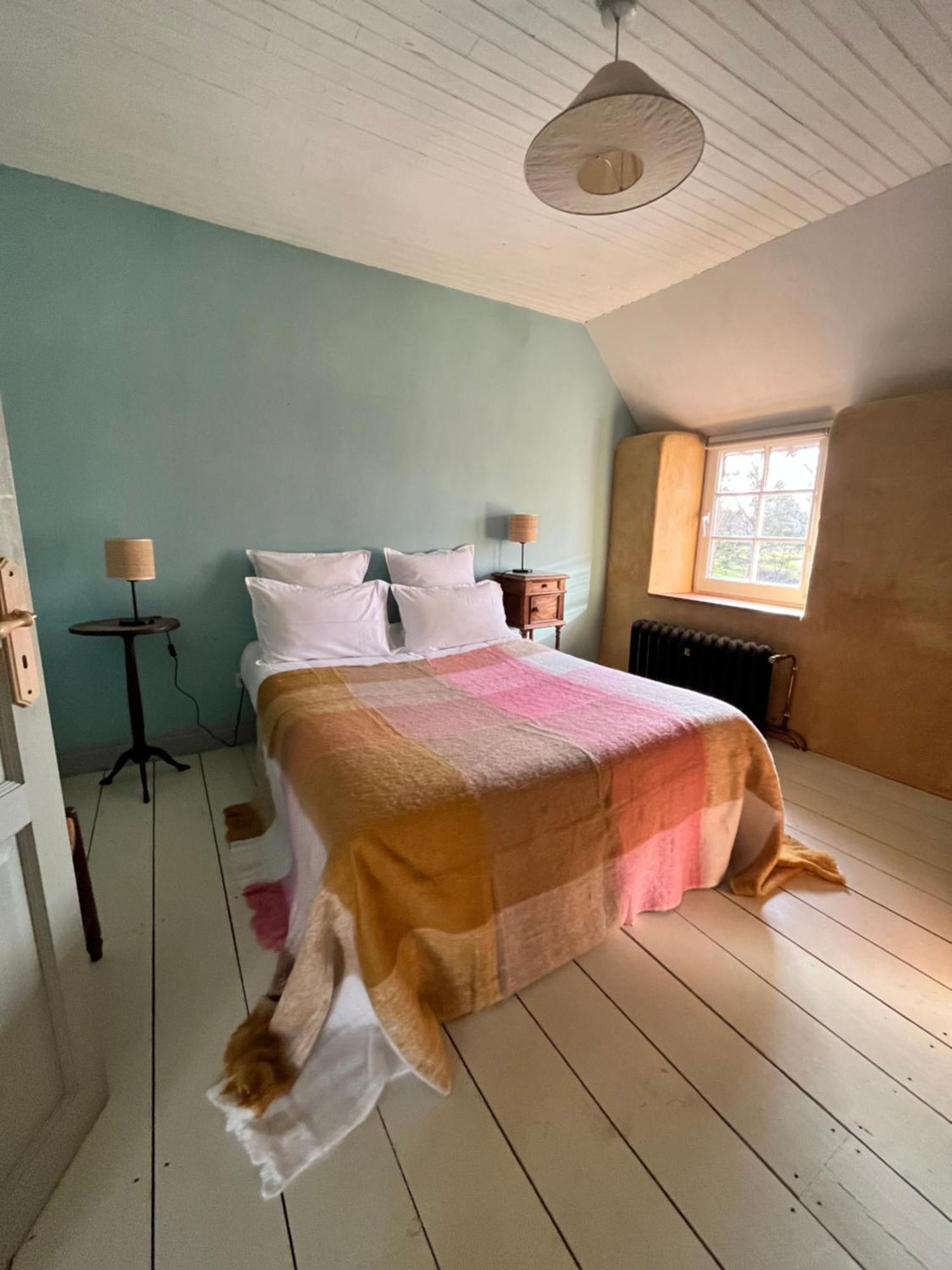 Domaine Du Tertre Ychot Hotel Дол-де-Бретан Екстериор снимка